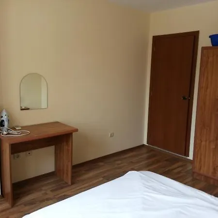 Apartment Sunny Victory Close To The Beach *